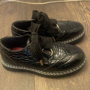 Black shoes. Size 13